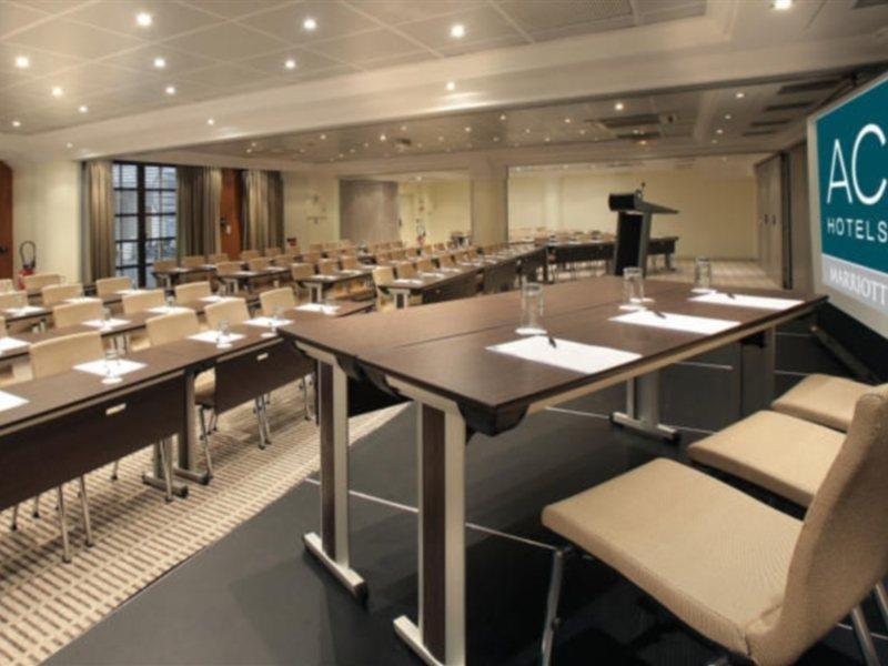 Ac Hotel By Marriott Ambassadeur Antibes - Juan Les Pins Бизнес фото